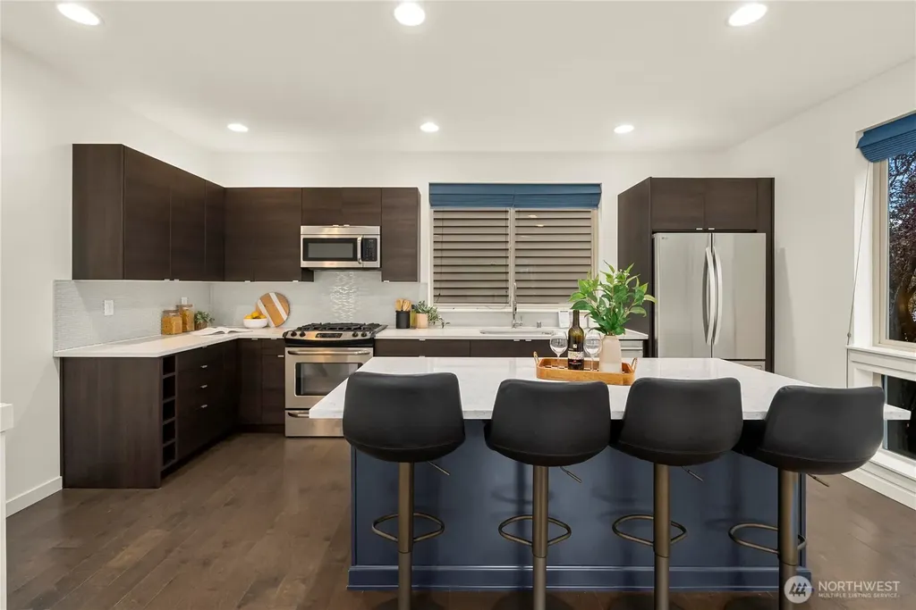 3951 SW Oregon Street Seattle WA 98116