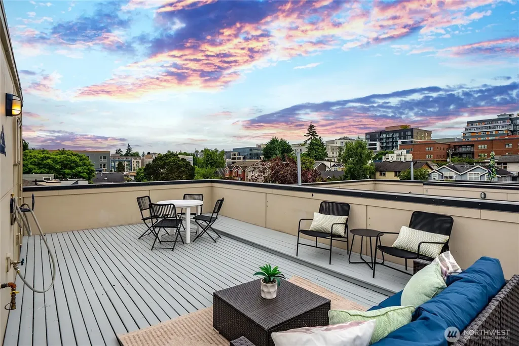 3951 SW Oregon Street Seattle WA 98116