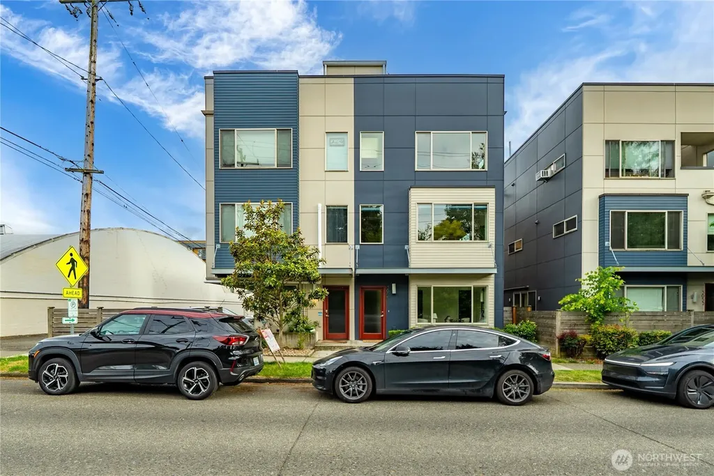 3951 SW Oregon Street Seattle WA 98116