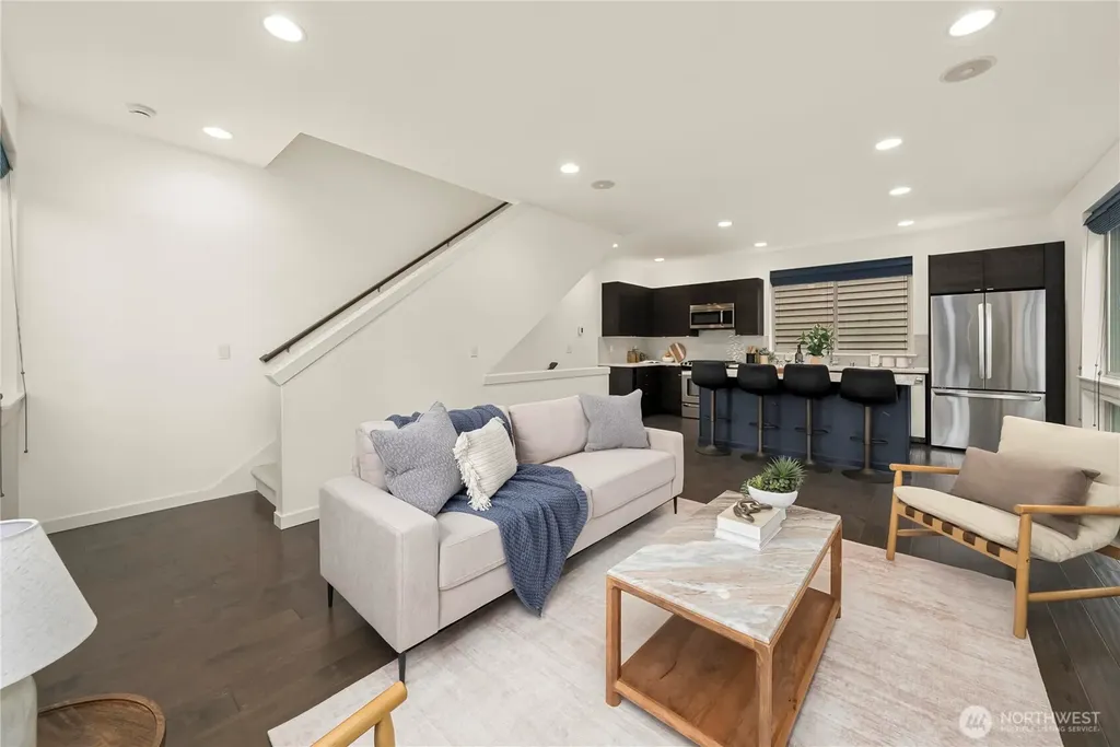 3951 SW Oregon Street Seattle WA 98116