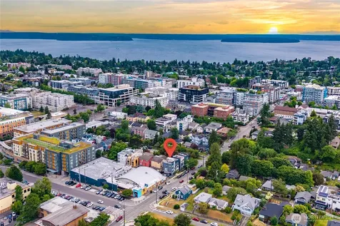3951 SW Oregon Street Seattle WA 98116