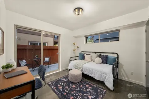 3951 SW Oregon Street Seattle WA 98116