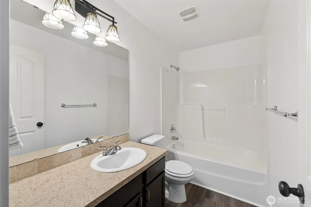 18209 5th Avenue Ct E Spanaway WA 98387