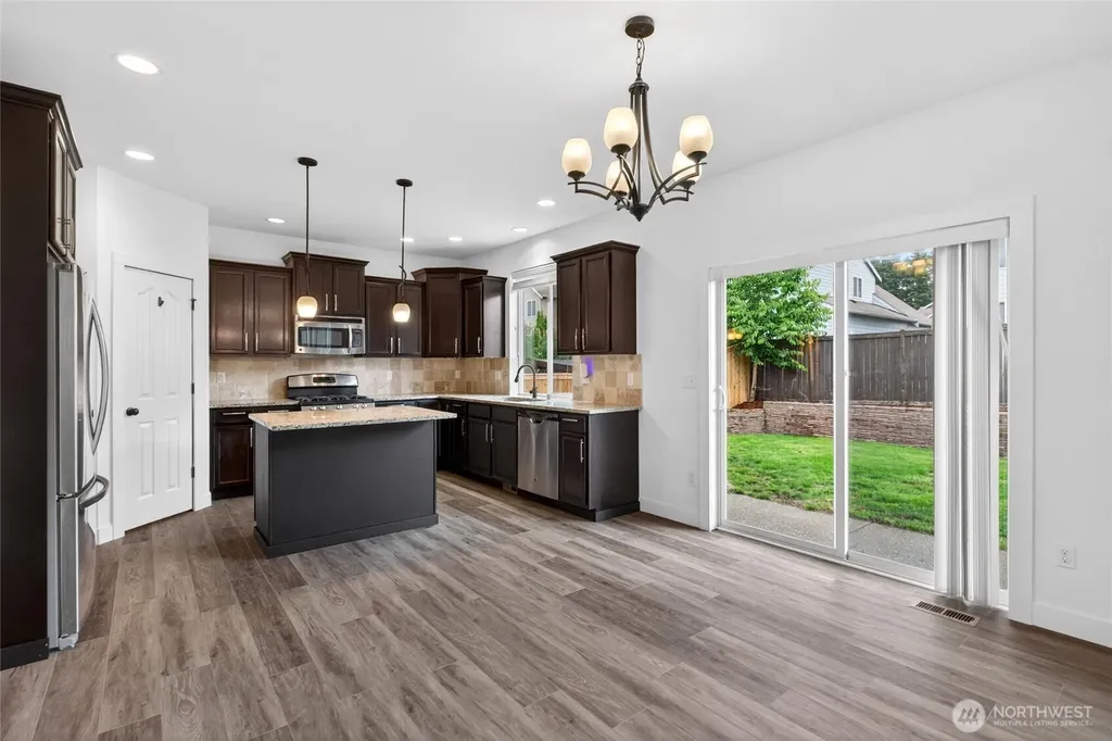 18209 5th Avenue Ct E Spanaway WA 98387