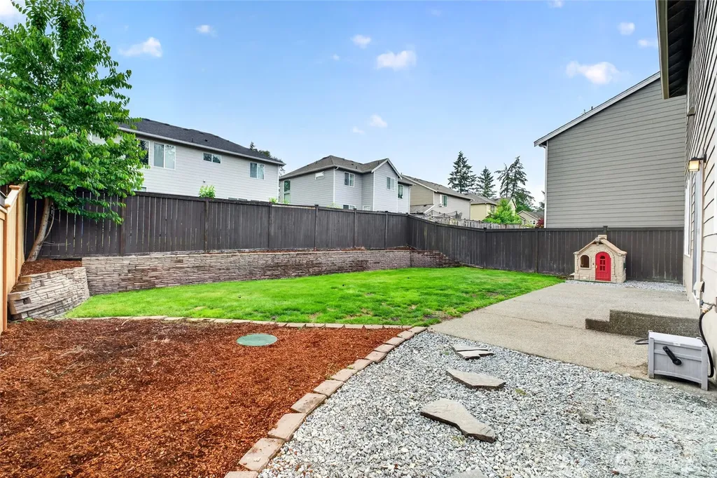 18209 5th Avenue Ct E Spanaway WA 98387