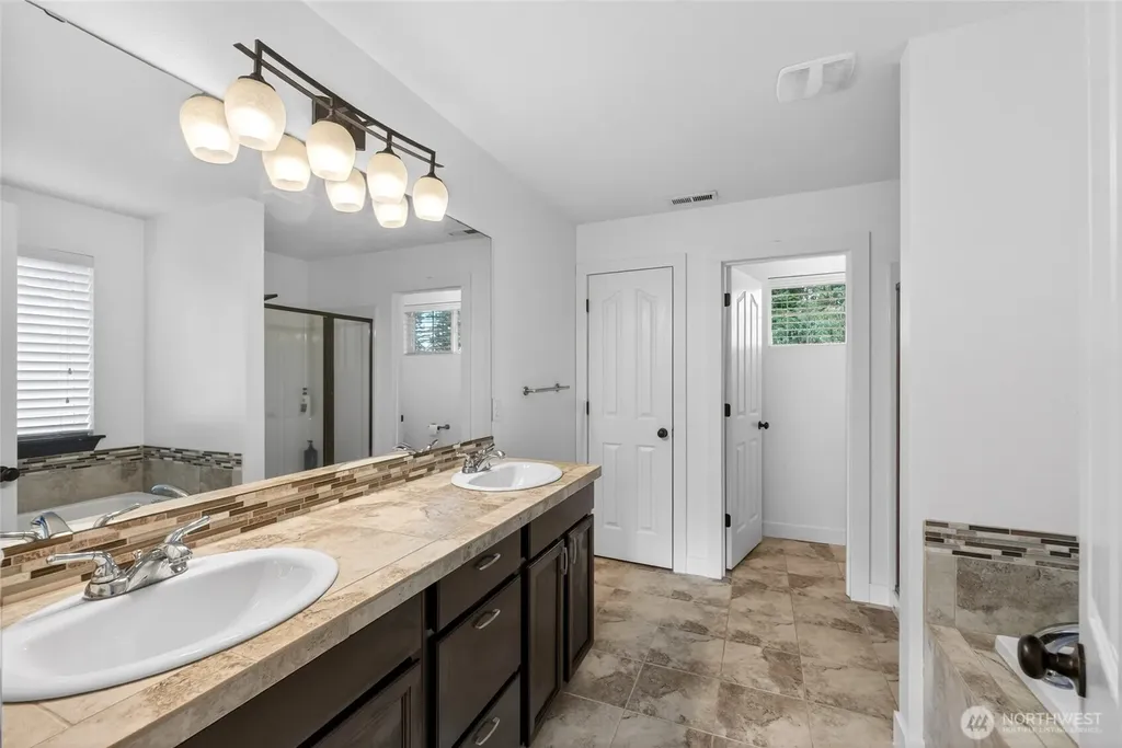 18209 5th Avenue Ct E Spanaway WA 98387