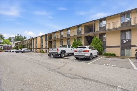 12525 NE 145th Place Kirkland WA 98034