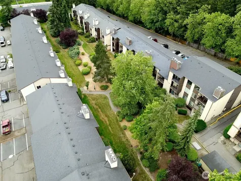 12525 NE 145th Place Kirkland WA 98034