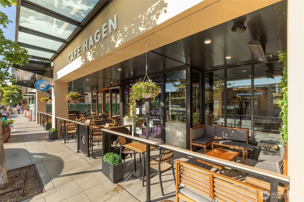 528 Lake Street S Kirkland WA 98033