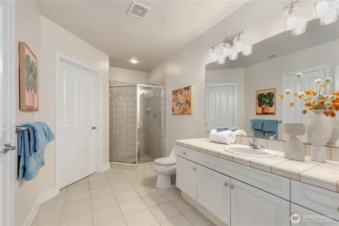 528 Lake Street S Kirkland WA 98033