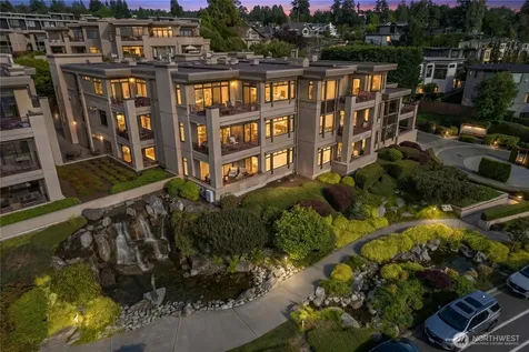 528 Lake Street S Kirkland WA 98033