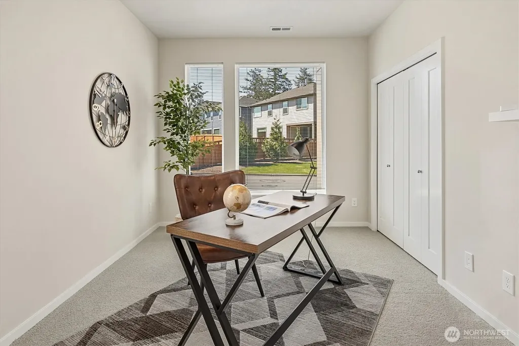 8586 121st Place SE Newcastle WA 98056