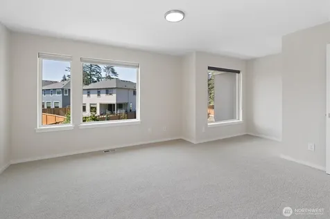 8586 121st Place SE Newcastle WA 98056