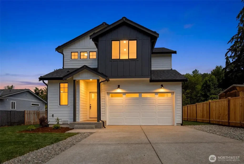 9711 Mckinley Avenue E Tacoma WA 98445