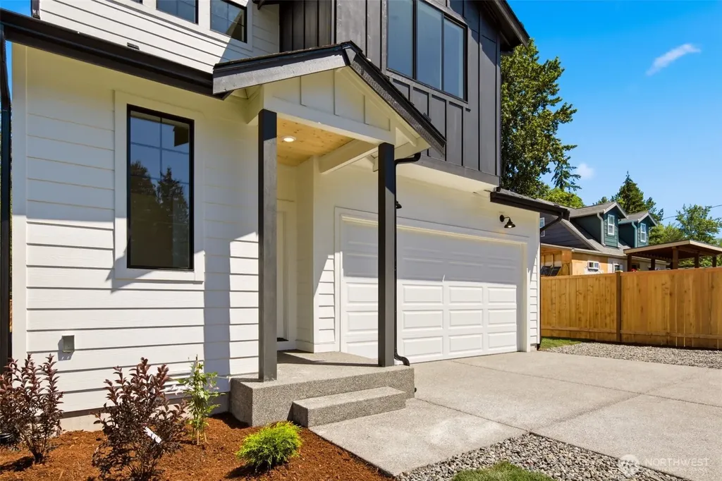 9711 Mckinley Avenue E Tacoma WA 98445