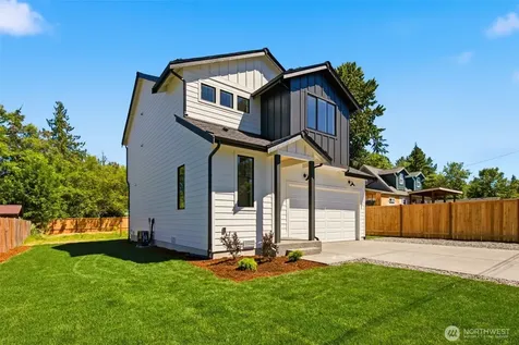 9711 Mckinley Avenue E Tacoma WA 98445