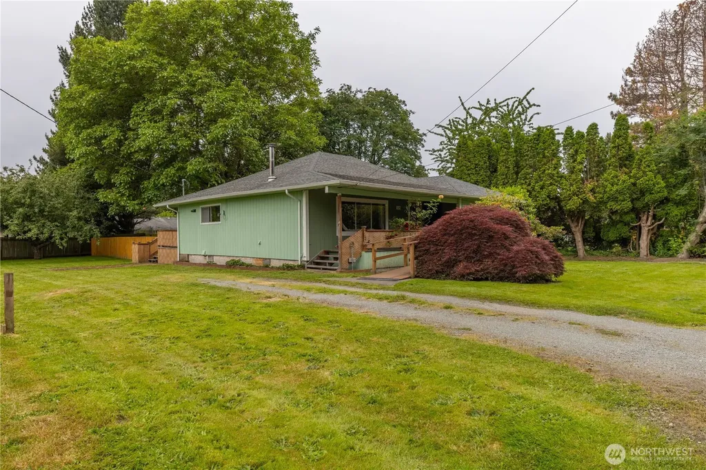 325 N Baker Street Mount Vernon WA 98273