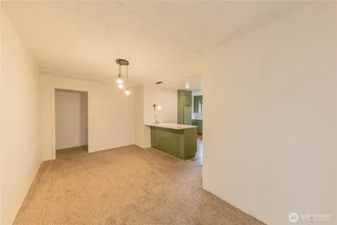 325 N Baker Street Mount Vernon WA 98273