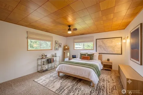 325 N Baker Street Mount Vernon WA 98273