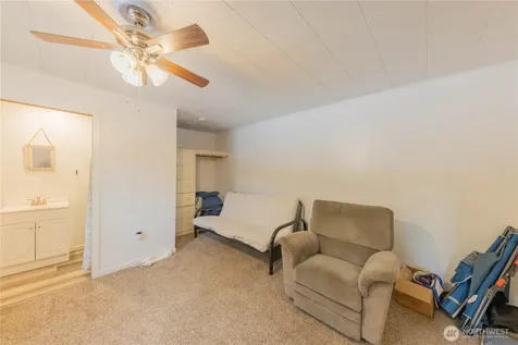 325 N Baker Street Mount Vernon WA 98273