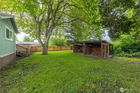 325 N Baker Street Mount Vernon WA 98273