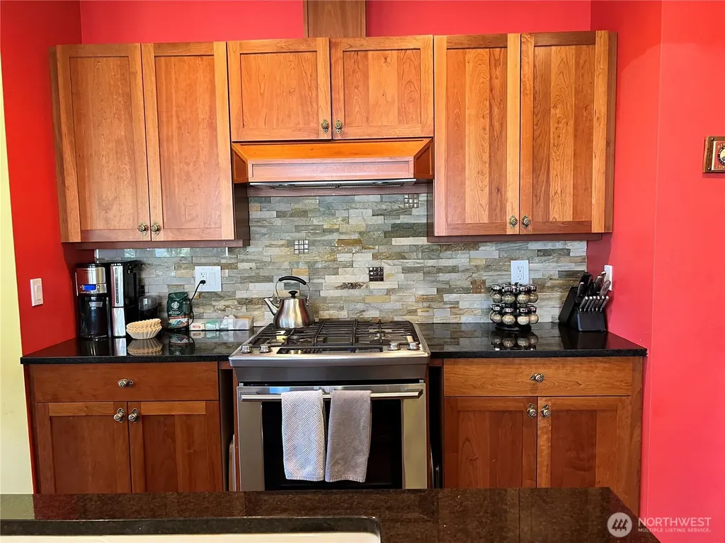 18 Fishing Alley Orcas Island WA 98245
