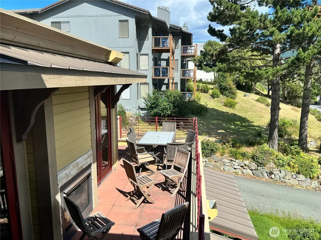 18 Fishing Alley Orcas Island WA 98245
