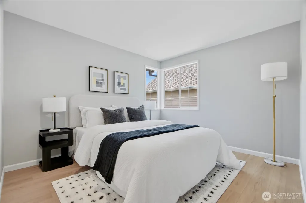 25733 SE 39th Street Sammamish WA 98029