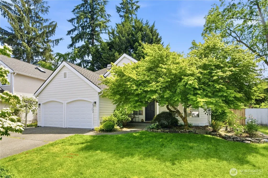 25733 SE 39th Street Sammamish WA 98029
