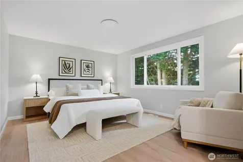 25733 SE 39th Street Sammamish WA 98029