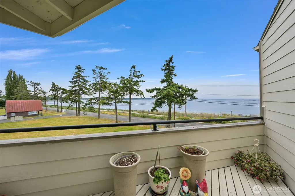 8026 Birch Bay Drive Blaine WA 98230