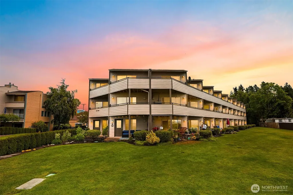 8026 Birch Bay Drive Blaine WA 98230
