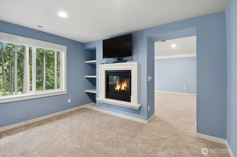 21384 NE 9th Place Sammamish WA 98074