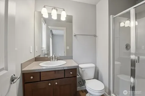 21384 NE 9th Place Sammamish WA 98074