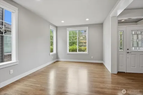21384 NE 9th Place Sammamish WA 98074