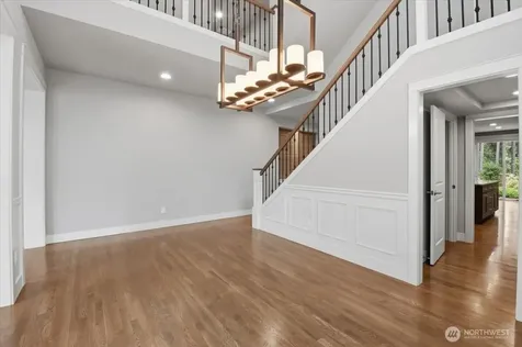 21384 NE 9th Place Sammamish WA 98074