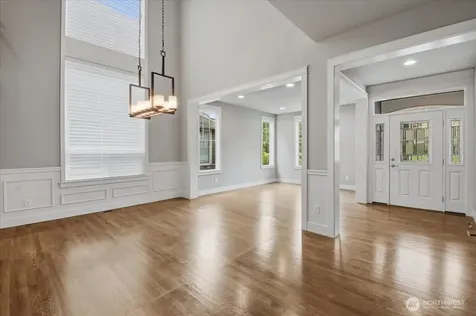 21384 NE 9th Place Sammamish WA 98074