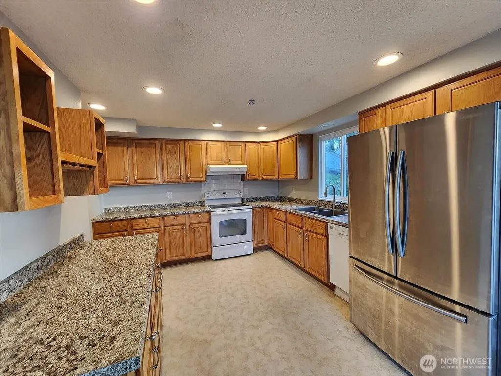 371 Melissa Street Camano Island WA 98292