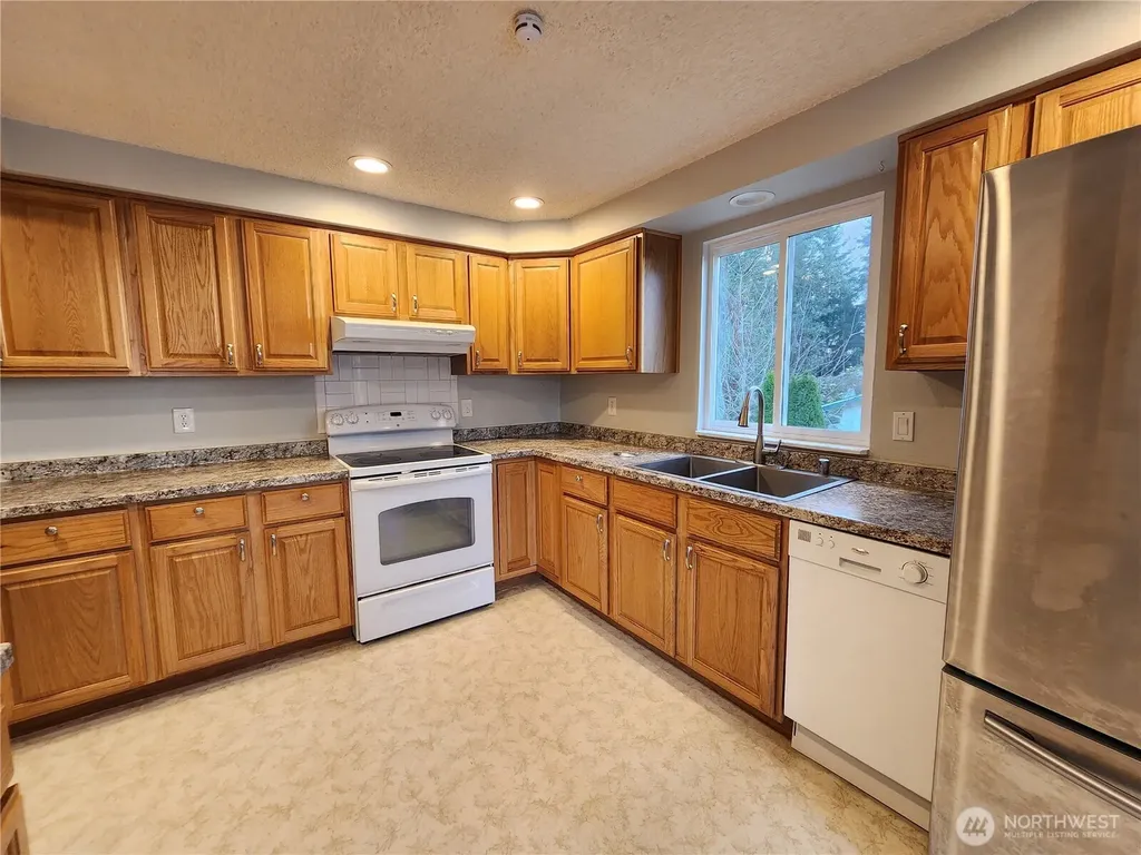 371 Melissa Street Camano Island WA 98292