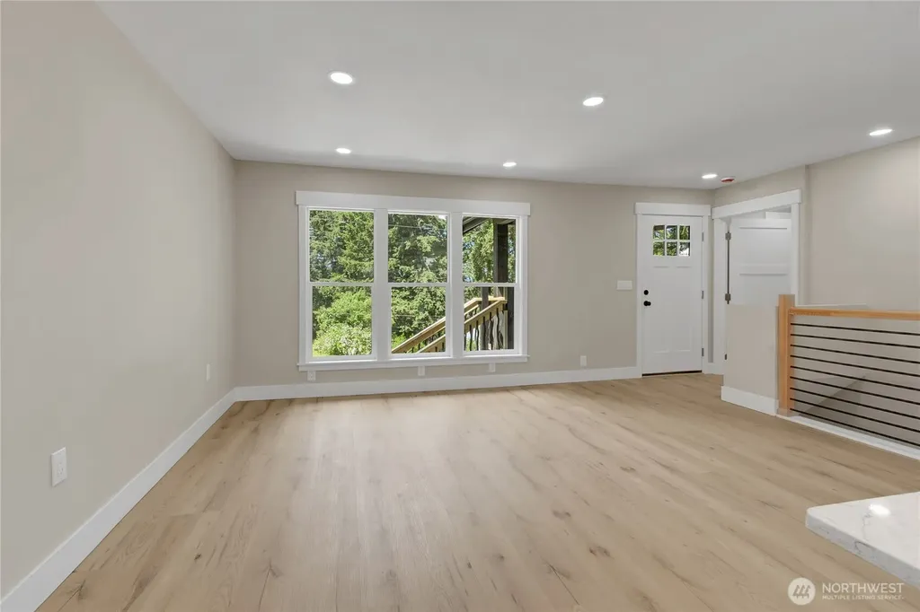 1804 13th Avenue Milton WA 98354