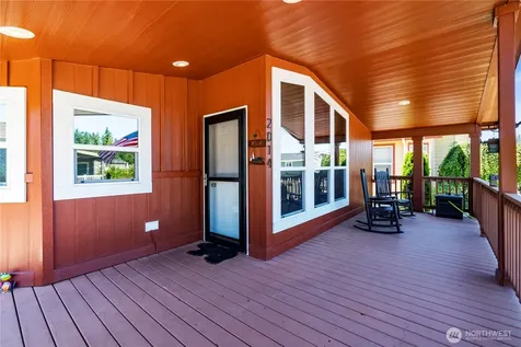 2014 140 Street E Tacoma WA 98445