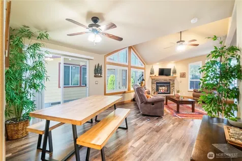 2014 140 Street E Tacoma WA 98445