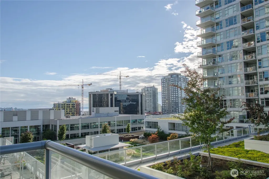 588 Bell Street Seattle WA 98121