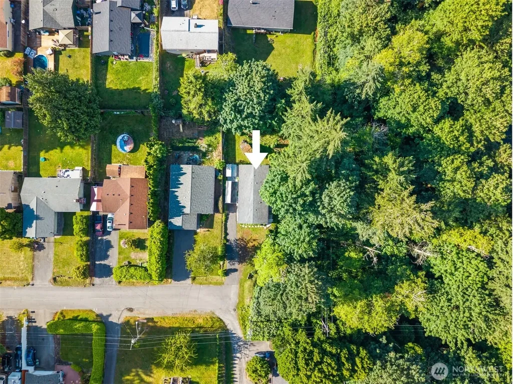 1259 NE Vena Avenue Bremerton WA 98311