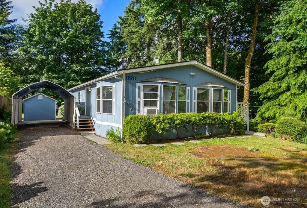 1259 NE Vena Avenue Bremerton WA 98311