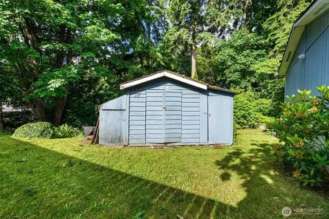 1259 NE Vena Avenue Bremerton WA 98311