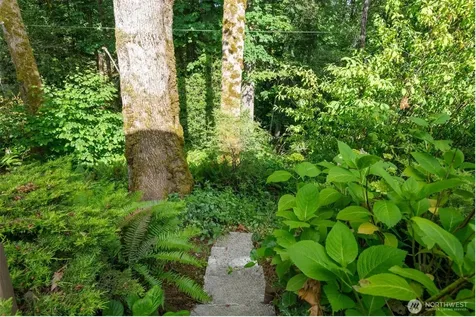 1259 NE Vena Avenue Bremerton WA 98311
