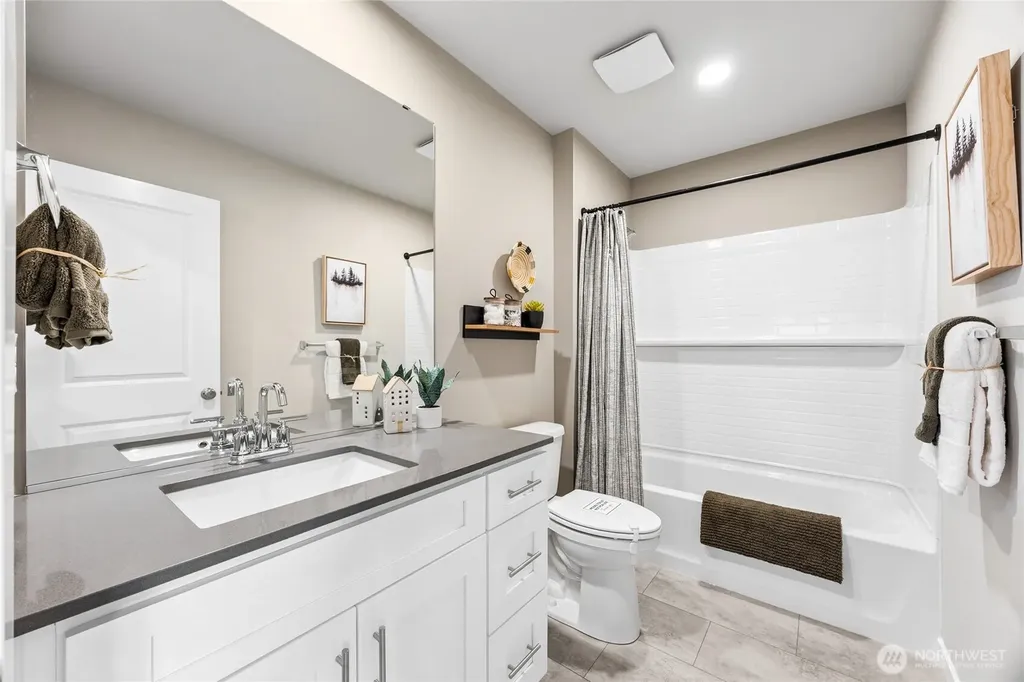 1113 138th Place SW Lynnwood WA 98087