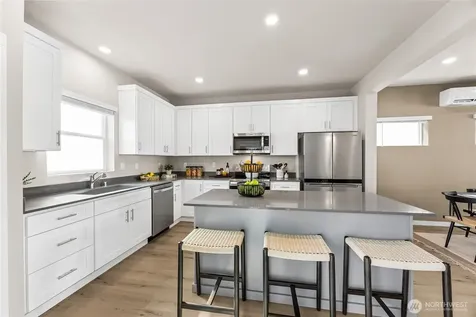 1113 138th Place SW Lynnwood WA 98087