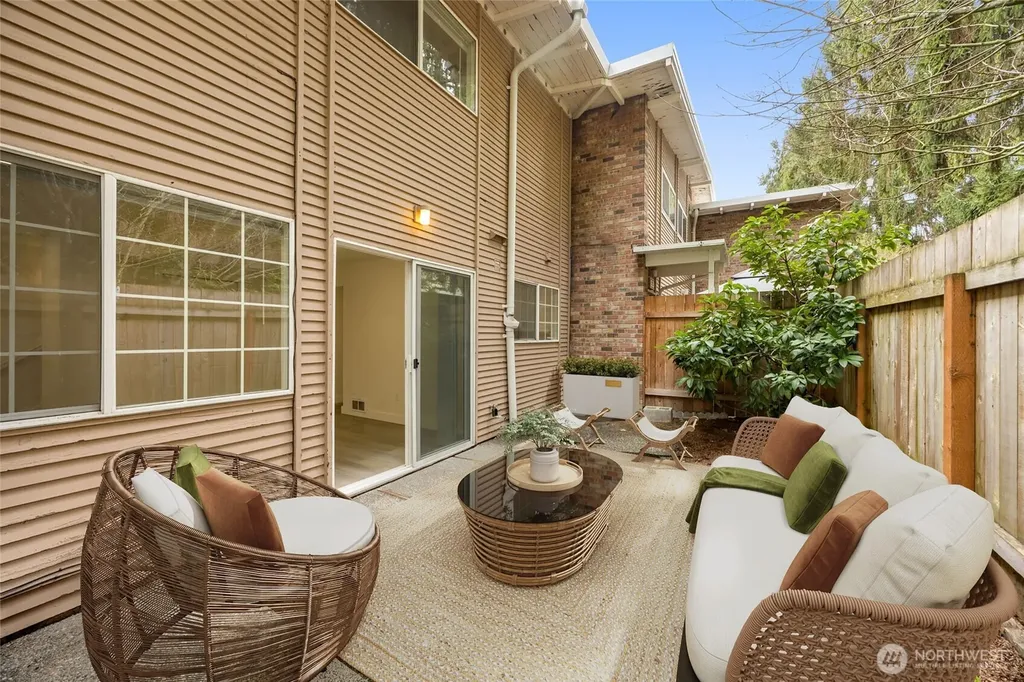 12211 SE 59th Street Bellevue WA 98006